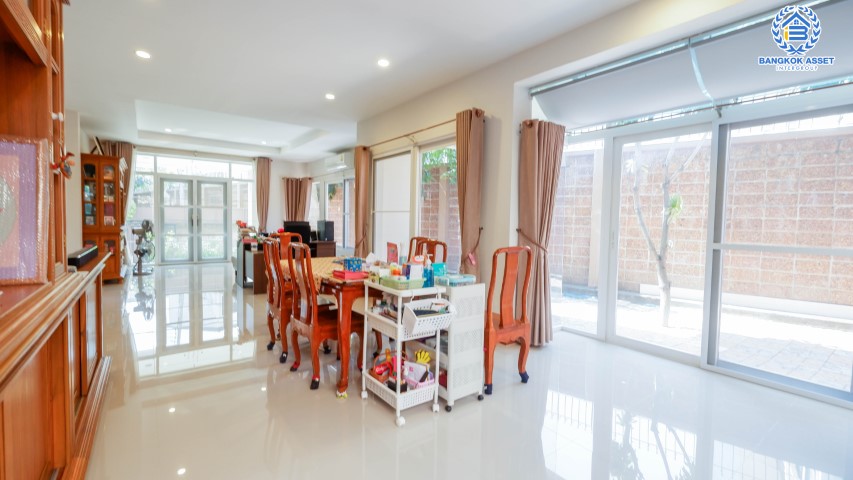 *****บ้านเดี่ยวมือสองย่านนนทบุรี ม.ลัดดารมย์ ราชพฤกษ์-รัตนาธิเบศร์2 #หลังมุม เนื้อที่กว้างขวางสุดถึง 72.1 ตร.ว. ฟังก์ชัน 4 ห้องนอน 5 ห้องน้ำ 2 ที่จอดรถ บ้านสวยพร้อมอยู่ ทำเลดี  ติดถนนราชพฤกษ์ ใกล้ทางด่วน "แจ้งวัฒนะ-งามวงศ์วาน"